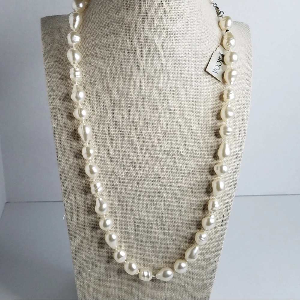 Vintage TACOA Faux Pearl Necklace 22” Baroque Beads Classic Bridal Jewelry